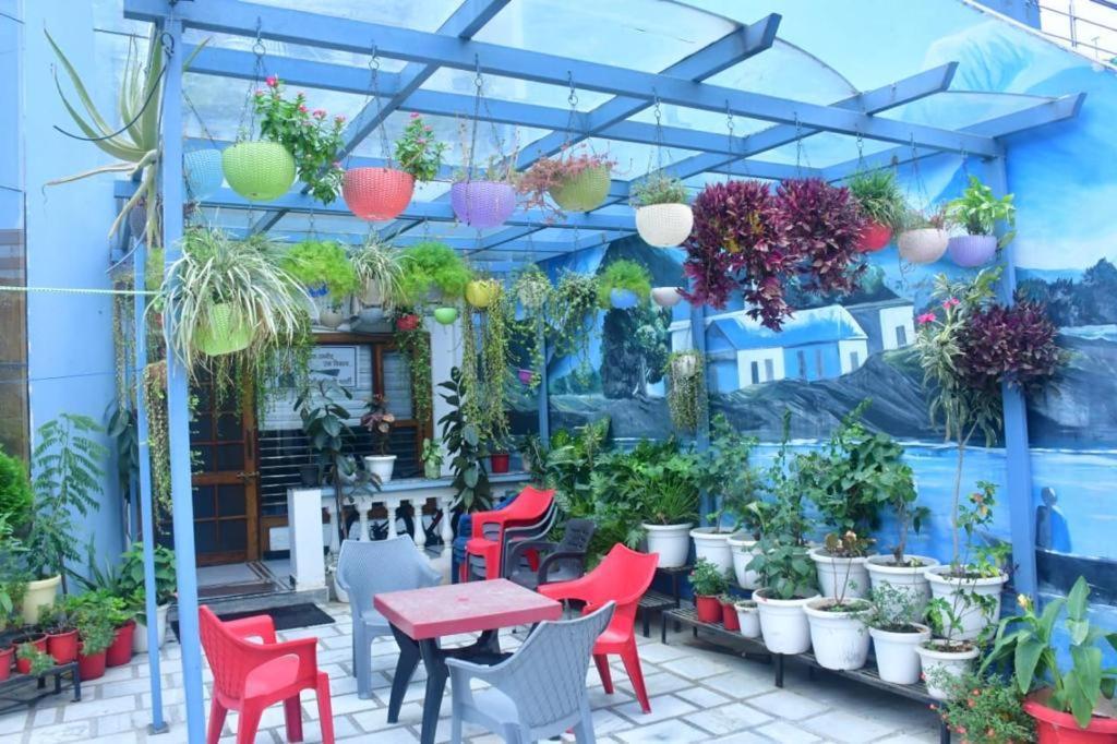 Shreshth Home Stay - Best Family Accommodation - 3Km From Har Ki Pauri, Haridwar, Uttarakhand מראה חיצוני תמונה