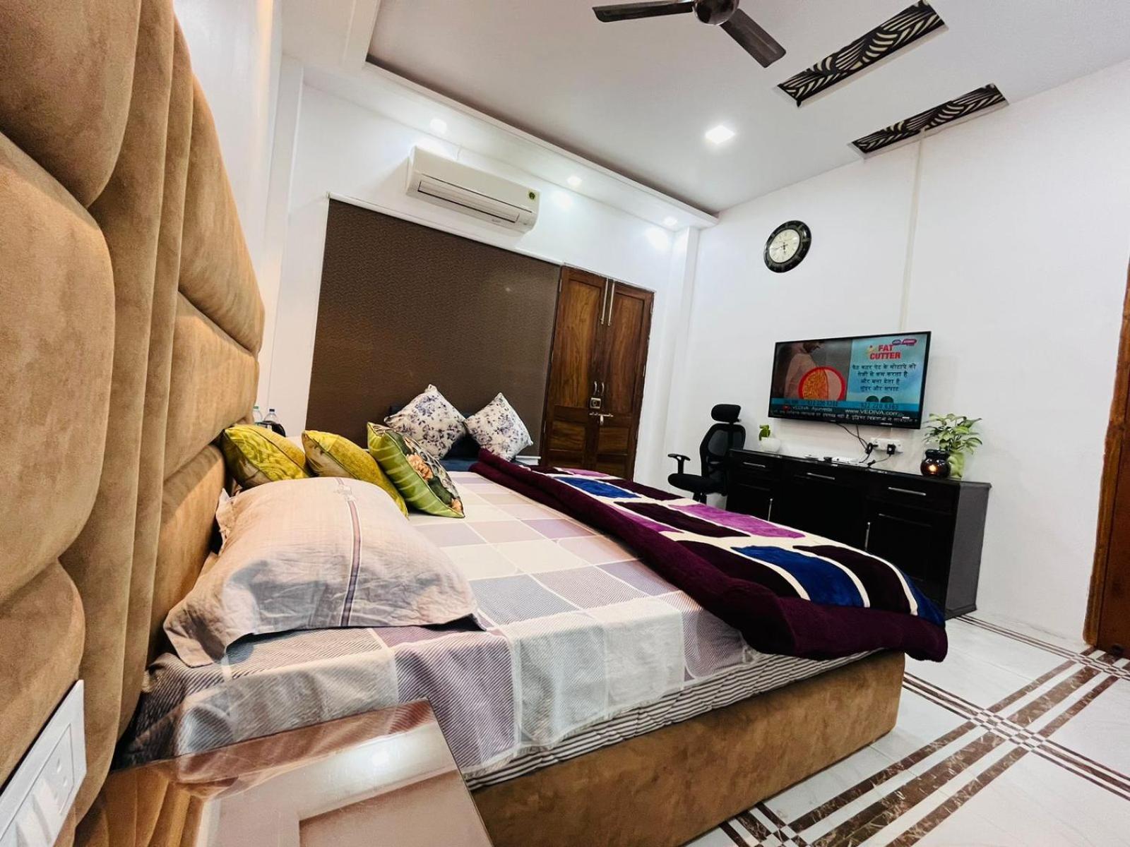Shreshth Home Stay - Best Family Accommodation - 3Km From Har Ki Pauri, Haridwar, Uttarakhand מראה חיצוני תמונה